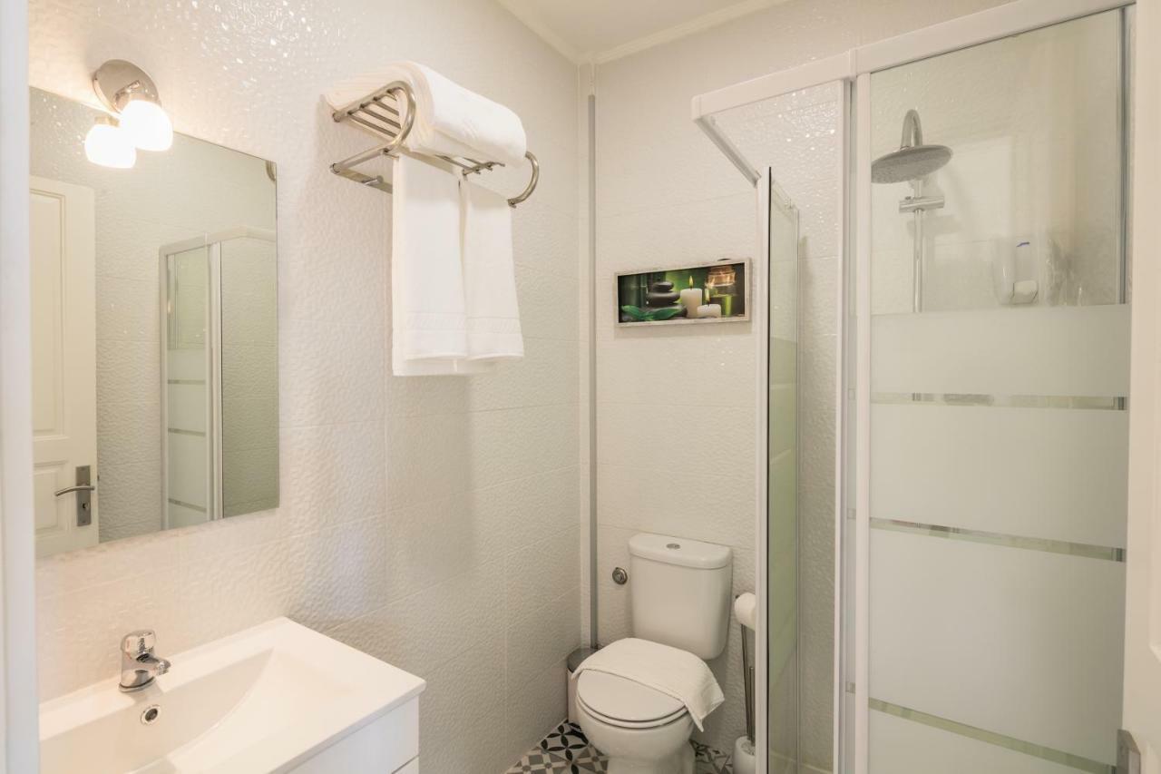 A Francos Burguer Station Apartment Porto Ngoại thất bức ảnh