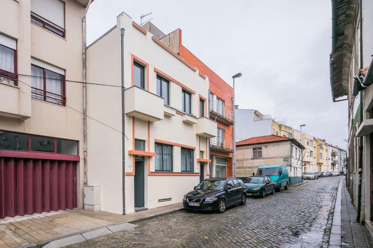 A Francos Burguer Station Apartment Porto Ngoại thất bức ảnh